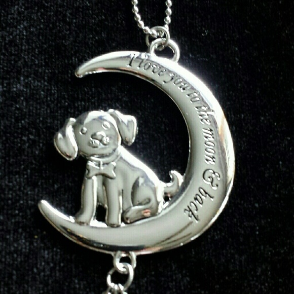 Unbranded Accessories - ⬇️$20 NWOT Crescent Dog or Puppy Purse / Car Charm